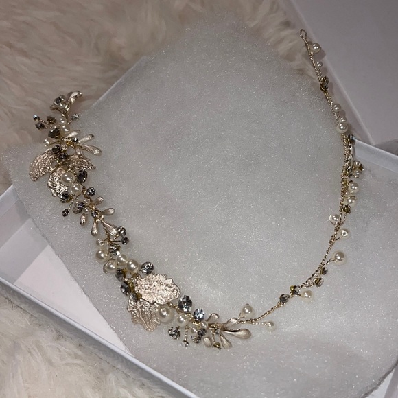 Bridal Hair Vine Accessory - Picture 2 of 4